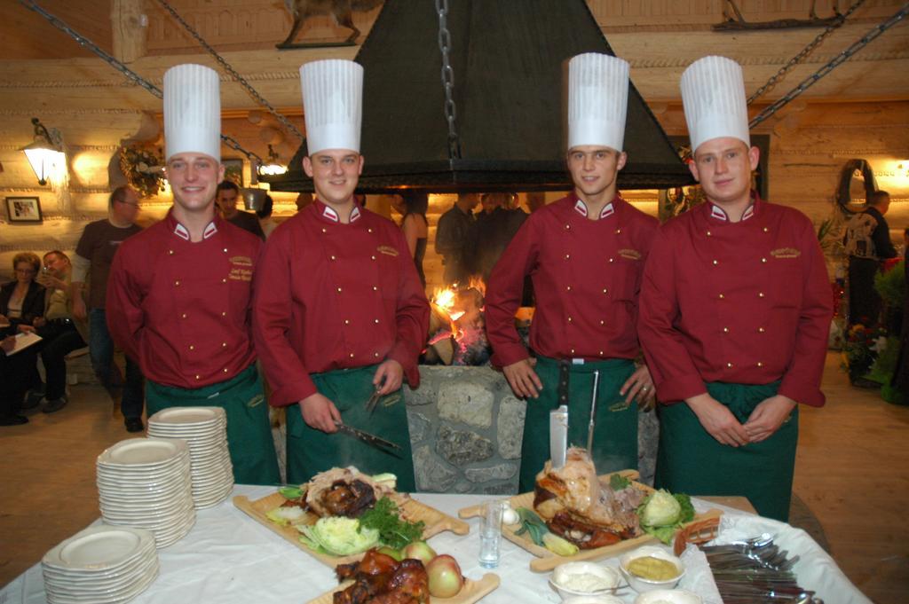 Hotel Gazdowka Spa Osielsko Экстерьер фото
